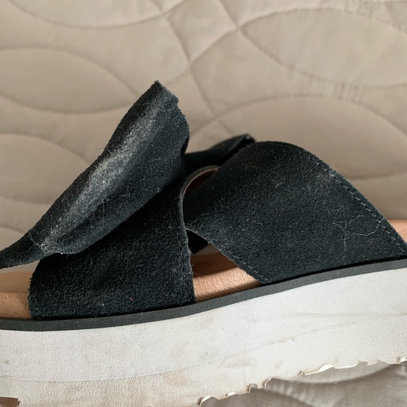 Get ready for summer in platform UGG sanders - Picture 6 of 7